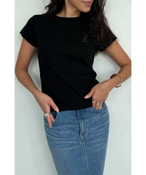 ALEXIA STAM（アリシアスタン）の「MELTING HOT Tee /デザインチビTee（Tシャツ/カットソー・レディース・ホワイト/グレー/ブラック・FREE）」の5枚目の写真