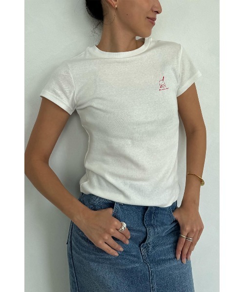 ALEXIA STAM（アリシアスタン）の「MELTING HOT Tee /デザインチビTee（Tシャツ/カットソー・レディース・ホワイト/グレー/ブラック・FREE）」の8枚目の写真