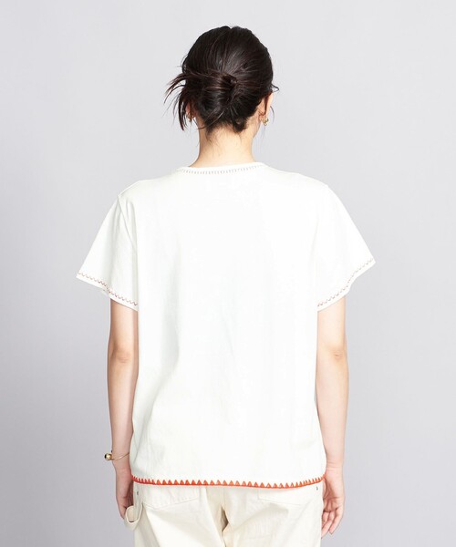 Nikben（ニックベン）の「【別注】＜Nikben＞エンブロイダリー Tシャツ（Tシャツ/カットソー・レディース・オフホワイト/イエロー・FREE）」の5枚目の写真