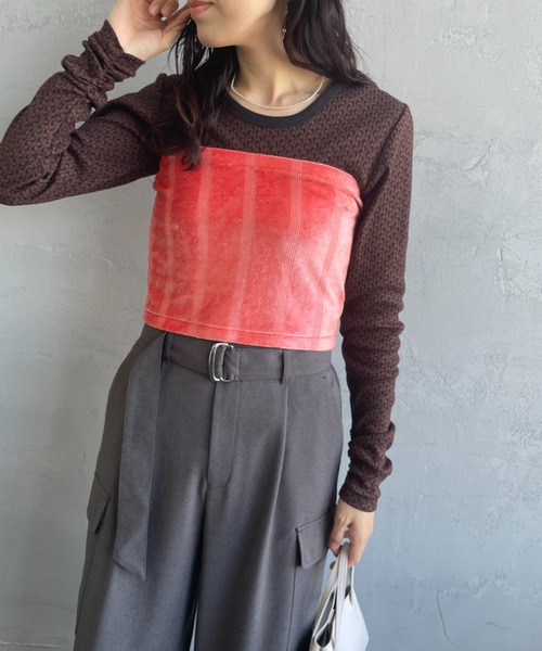 MILLER（ミラー）の「[MILLER/ミラー] 別注 ベロアビスチェ付き ロングスリーブリブTシャツ（Tシャツ/カットソー・レディース・アイボリー/ブラック/オフホワイト/ブラウン/ブラック系・F）」の5枚目の写真