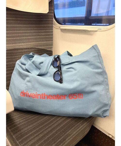 Ungrid（アングリッド）の「【WEB限定】ビッグロゴトートバッグ（トートバッグ・レディース・イエロー/ブラック/グリーン/レッド/ブルー/オフホワイト・FREE）」の4枚目の写真