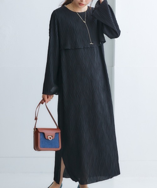 nissen(ニッセン)の「ウェーブタックプリーツ重ね着風ワンピース(ワンピース・レディース・モカ/ブラック・LL/L/M/S)」の16枚目の写真