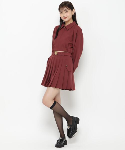 REDYAZEL（レディアゼル）の「【セットアップ可能】ベルト付きプリーツショートスカート（スカート・レディース・グレー/ボルドー/グリーン・SMALL/MEDIUM）」の10枚目の写真