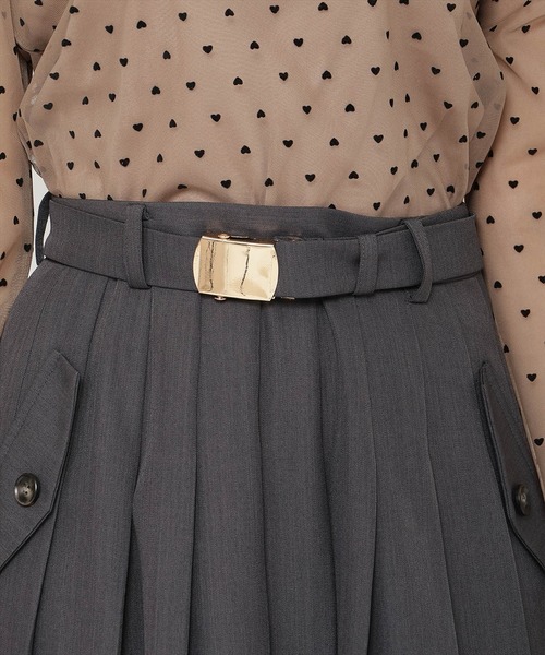 REDYAZEL（レディアゼル）の「【セットアップ可能】ベルト付きプリーツショートスカート（スカート・レディース・グレー/ボルドー/グリーン・SMALL/MEDIUM）」の15枚目の写真