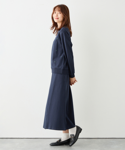 Petit Honfleur(プチオンフルール)の「リボン刺しゅうプルオーバー(Tシャツ/カットソー・レディース・グレー/ネイビー・M/L)」の15枚目の写真