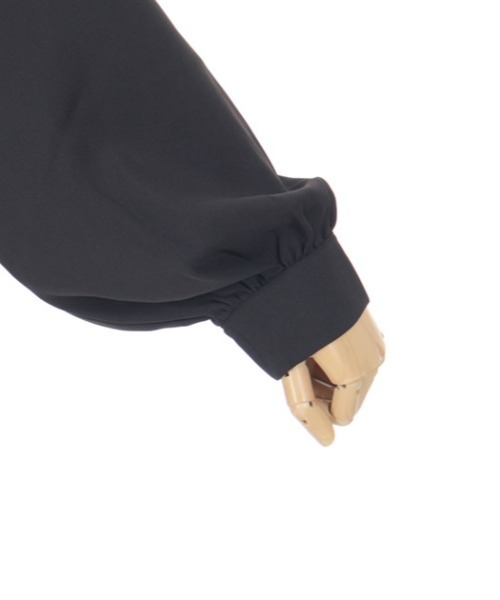 axes femme POETIQUE（アクシーズファムポエティック）の「連ボタンデザインブルゾン（ブルゾン・レディース・ブラック/グレー/ネイビー・MEDIUM）」の13枚目の写真