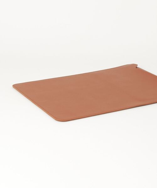 CALIFORNIA OUTFITTERS(カリフォルニア アウトフィッターズ)の「3-9B19 PUレザー スリムデザイン PCケース(PC・タブレットケース・メンズ・ブラック/ホワイト/キャメル・13号/15号)」の11枚目の写真