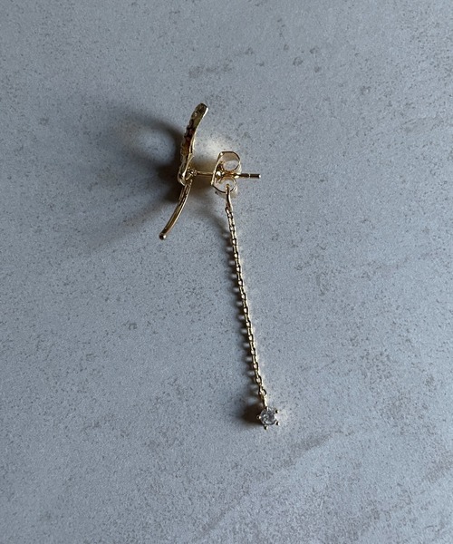 ciite'(シーテ)の「フラワーチェーン ドロップバックキャッチ ピアス (両耳用)(ピアス(両耳用)・レディース・シルバー/ゴールド・FREE)」の12枚目の写真