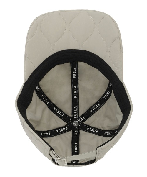 FURLA（フルラ）の「キャップ キルティング "ロゴプレート"（キャップ・レディース・ベージュ/ブラック/グレー/オフホワイト/オリーブ・MEDIUM）」の12枚目の写真