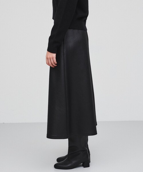 【セール】【手洗い可】レザーライクフレアロングスカート（スカート）｜cloenc（クロエンス）