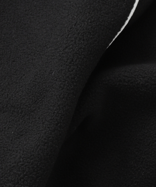 UMBRO（アンブロ）の「【GRAND COLLECTION × UMBRO】MICRO FLEECE QUARTER ZIP（スウェット・メンズ・ブラック/ネイビー・MEDIUM/LARGE）」の10枚目の写真