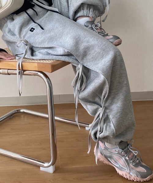 nemne store（ネンネストア）の「【Seoup】リボン裏起毛スウェットパンツ（スウェットパンツ・レディース・グレー系/オートミール/ブラック系・SMALL/MEDIUM）」の16枚目の写真