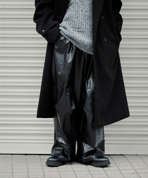 SENSE OF PLACE by URBAN RESEARCH（センスオブプレイスバイアーバンリサーチ）の「FLタックワイドパンツ（その他パンツ・メンズ・ブラック/ブラック系その他・MEDIUM/LARGE）」の4枚目の写真