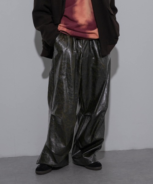 SENSE OF PLACE by URBAN RESEARCH（センスオブプレイスバイアーバンリサーチ）の「FLタックワイドパンツ（その他パンツ・メンズ・ブラック/ブラック系その他・MEDIUM/LARGE）」の9枚目の写真