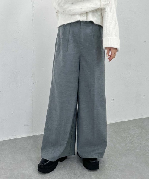 archives（アルシーヴ）の「ウールライクワイドタックスラックス