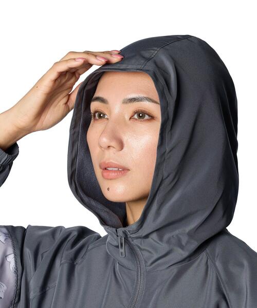 UNDER ARMOUR(アンダーアーマー)の「UAトリコット ウーブン フルジップ フーディー(トレーニング/レディース)(その他アウター・レディース・グレー×ホワイト・L/S/XL/M)」の4枚目の写真