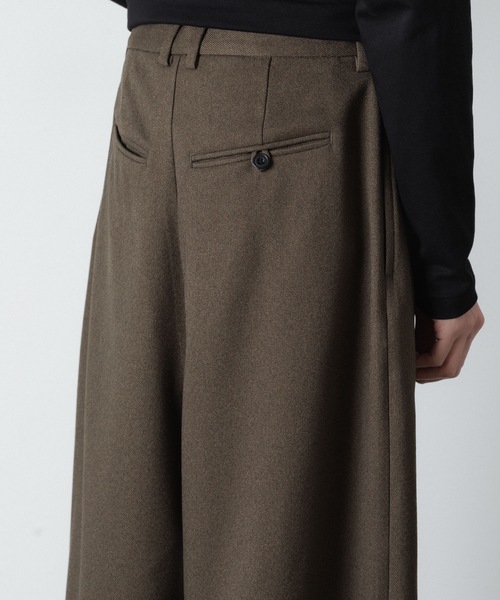 ato（アトウ）の「LANATEC WIDE PANTS（その他パンツ・メンズ・ブラック/カーキ・44/46/48）」の6枚目の写真