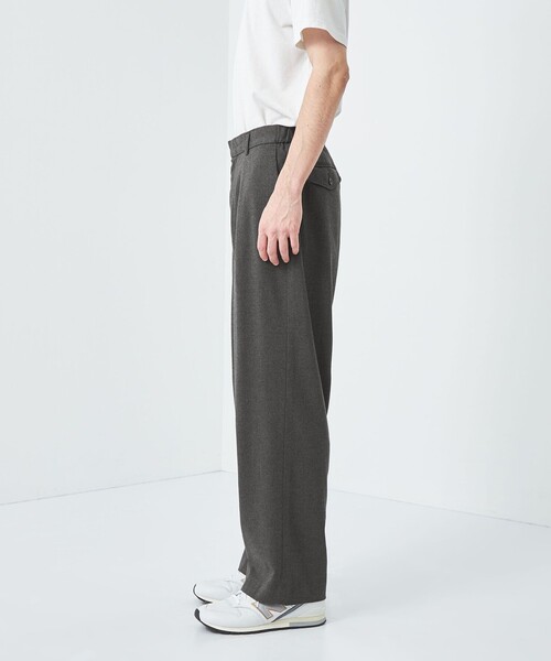 green label relaxing(グリーンレーベルリラクシング)の「Morley 1プリーツ ワイドパンツ(その他パンツ・メンズ・グレー/ブラック/ダークグレー・S/M/L)」の8枚目の写真