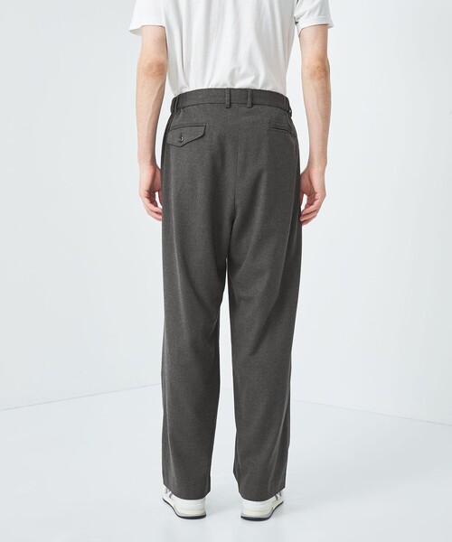 green label relaxing(グリーンレーベルリラクシング)の「Morley 1プリーツ ワイドパンツ(その他パンツ・メンズ・グレー/ブラック/ダークグレー・S/M/L)」の9枚目の写真