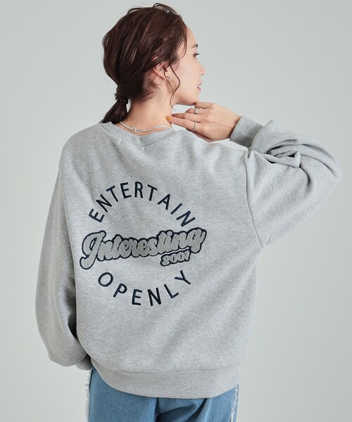 Cutie Blonde（キューティーブロンド）の「◆【洗える/S-LL/SHOO WARM】あったか裏起毛 刺繍アソートスウェット（スウェット・レディース・チャコール/ライトグレー系1/グレー系・04/03/02/01）」の3枚目の写真