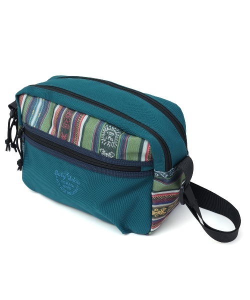 チチカカ(チチカカ)の「セパレートショルダーバッグ(トートバッグ・レディース・レッド/ダークグリーン/ブラック・FREE)」の5枚目の写真