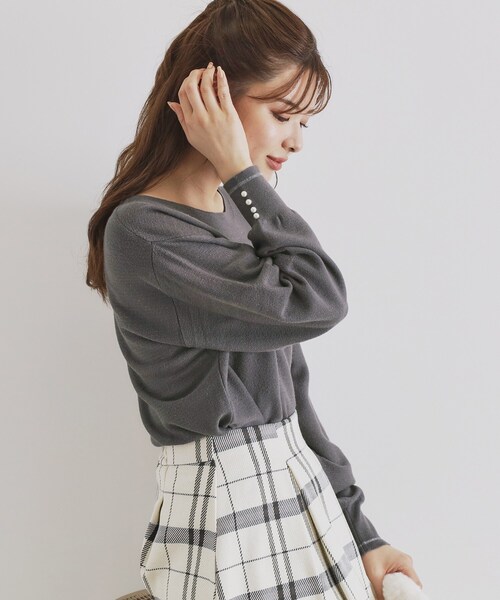 index（インデックス）の「◆《6color/XS-LLsize》ボートネックドルマンニット【洗濯機洗い可】（ニット/セーター・レディース・サックスブルー/ネイビー系5/チャコールグレー/オフホワイト/ピンク/グレー・38/36/34/42/40）」の3枚目の写真
