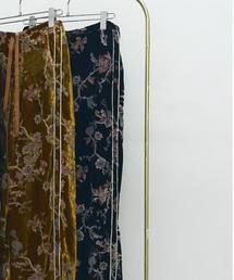 Muel Chic（ミュエルシック）の「Flower Jersey pants フラワージャージパンツ（その他パンツ・レディース）」