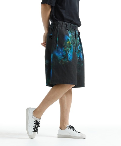 Y-3（ワイスリー）の「M AOP RPSTP SH（その他パンツ・メンズ・マルチ・X-SMALL/SMALL/MEDIUM/X-LARGE/LARGE）」の2枚目の写真