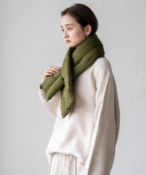 VitaFelice（ヴィータフェリーチェ）の「ボリュームナイロンマフラー（マフラー・レディース・ベージュ/カーキ/ブラック・FREE）」の7枚目の写真