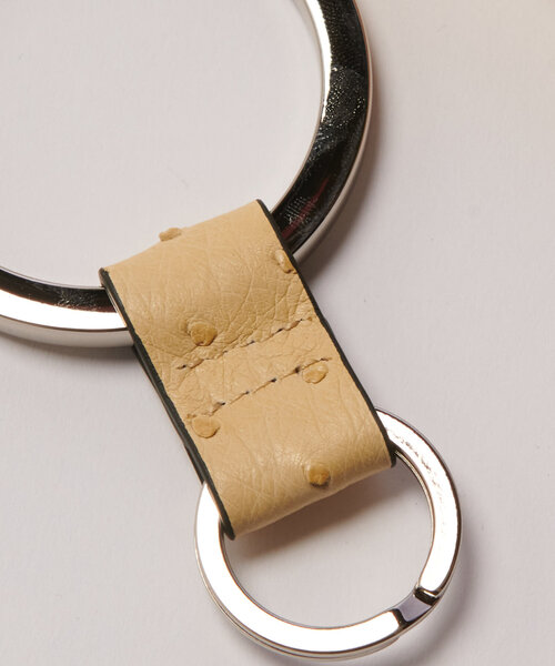 ITTI（イッチ）の「ITTI CRISTY RING RING / OSTRICH（キーケース/キーアクセサリー・メンズ・ブラック/サンドベージュ・FREE）」の9枚目の写真