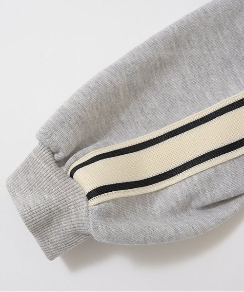 b・ROOM（ビールーム）の「ラインラグランスウェット（スウェット・キッズ・バイオレット/レモンイエロー/トップグレー/ターコイズブルー/オートミール/ブラック・100cm/120cm/150cm/110cm/140cm/130cm）」の13枚目の写真