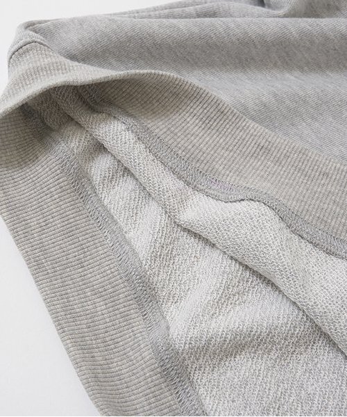 b・ROOM（ビールーム）の「ラインラグランスウェット（スウェット・キッズ・バイオレット/レモンイエロー/トップグレー/ターコイズブルー/オートミール/ブラック・100cm/120cm/150cm/110cm/140cm/130cm）」の14枚目の写真