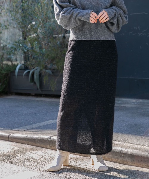 KBF（ケイビーエフ）の「ラメフェザースカート（スカート・レディース・アイボリー/ブラック/ブルー・ONE）」の3枚目の写真