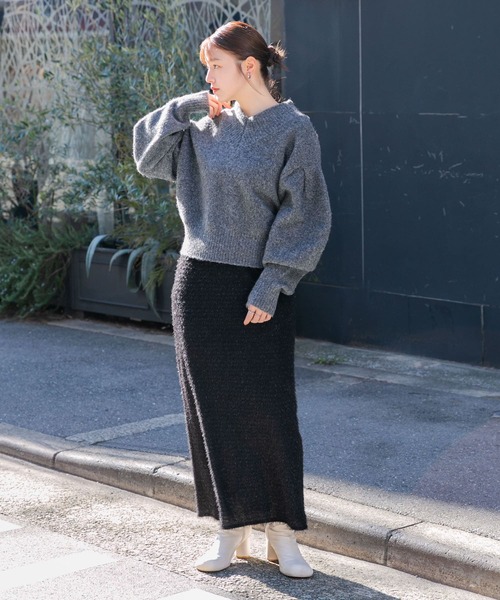 KBF（ケイビーエフ）の「ラメフェザースカート（スカート・レディース・アイボリー/ブラック/ブルー・ONE）」の7枚目の写真