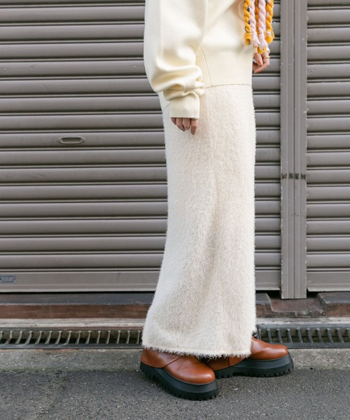 KBF（ケイビーエフ）の「ラメフェザースカート（スカート・レディース・アイボリー/ブラック/ブルー・ONE）」の11枚目の写真