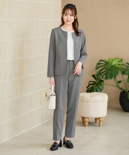 Honeys（ハニーズ）の「【ストレッチ・ウォッシャブル・イージーケア】セレモニー対応ノーカラージャケット（ノーカラージャケット・レディース・杢グレー/ベージュ/ネイビー/ブラック/グレイッシュベージュ・S/M/LL/L/3L）」の20枚目の写真