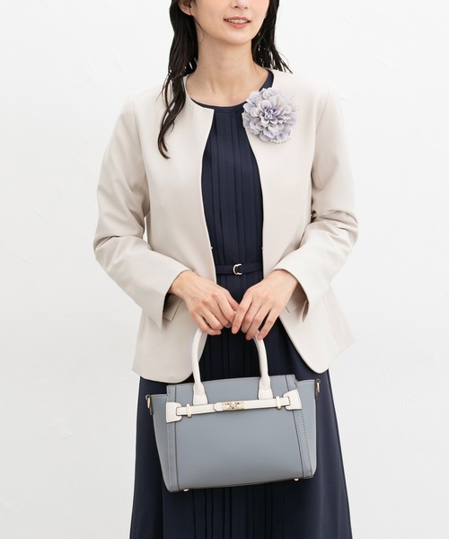 Honeys（ハニーズ）の「【ストレッチ・ウォッシャブル・イージーケア】セレモニー対応ノーカラージャケット（ノーカラージャケット・レディース・杢グレー/ベージュ/ネイビー/ブラック/グレイッシュベージュ・S/M/LL/L/3L）」の8枚目の写真