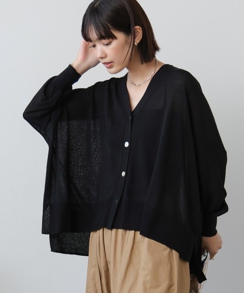 Bou Jeloud（ブージュルード）の「ＵＶ冷感さらさら長袖BOXカーディガン（カーディガン/ボレロ・レディース・パープル/ブラック/グレー系その他/オレンジ・FREE）」の2枚目の写真