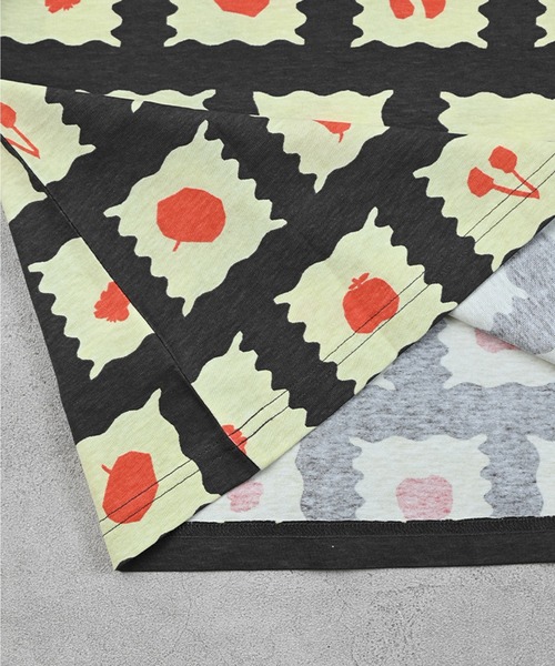 MARKEY'S（マーキーズ）の「ソウガラ長袖Tシャツ（Tシャツ/カットソー・キッズ・ベージュ/ブラック/ネイビー/グリーン/アイボリー/ライトブルー/ピンク/イエロー/チャコール/グレー・70/80/90/95/100/110/120/130/140/150）」の15枚目の写真