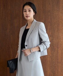 ICB（アイシービー）の「【接触冷感・UVケア・撥水・洗える】LooseWeave クロップドジャケット（テーラードジャケット）」