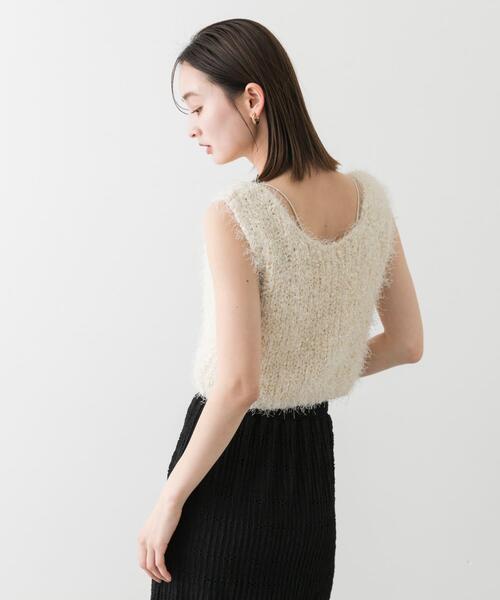 SENSE OF PLACE by URBAN RESEARCH（センスオブプレイスバイアーバンリサーチ）の「クロップドフェザーヤーンニットベスト（ベスト・レディース・グレー/ブラック/アイボリー・ONE）」の5枚目の写真