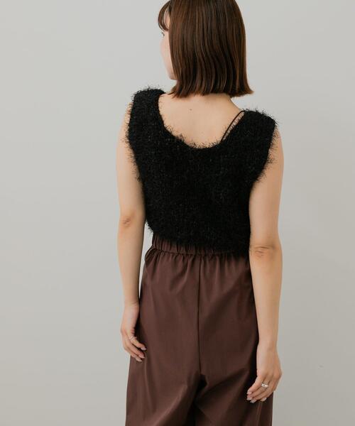 SENSE OF PLACE by URBAN RESEARCH（センスオブプレイスバイアーバンリサーチ）の「クロップドフェザーヤーンニットベスト（ベスト・レディース・グレー/ブラック/アイボリー・ONE）」の14枚目の写真