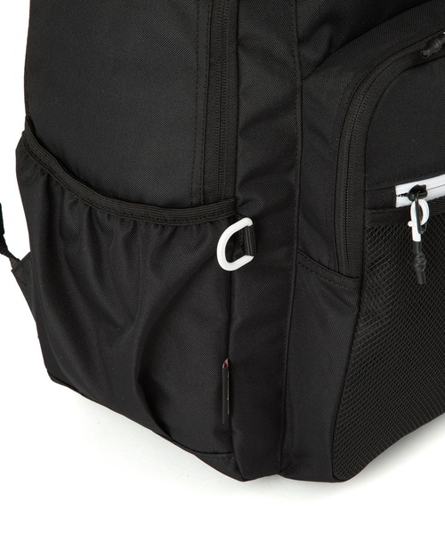 Champion（チャンピオン）の「リュックサック スーシテイ A4サイズ収納 14inch収納 27L 63961（バックパック/リュック・メンズ・ブラック×ホワイト/ベージュ×ブラック/ブラック×パープル/ブラック×グリーン・FREE）」の16枚目の写真