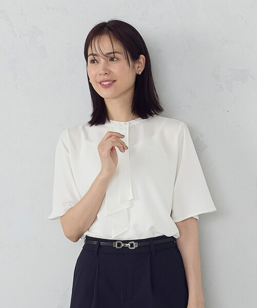 COMME CA ISM（コムサイズム）の「ボウタイ風 半袖ブラウス（シャツ/ブラウス・レディース・グレー/ネイビー/ホワイト・MEDIUM/LARGE）」の18枚目の写真