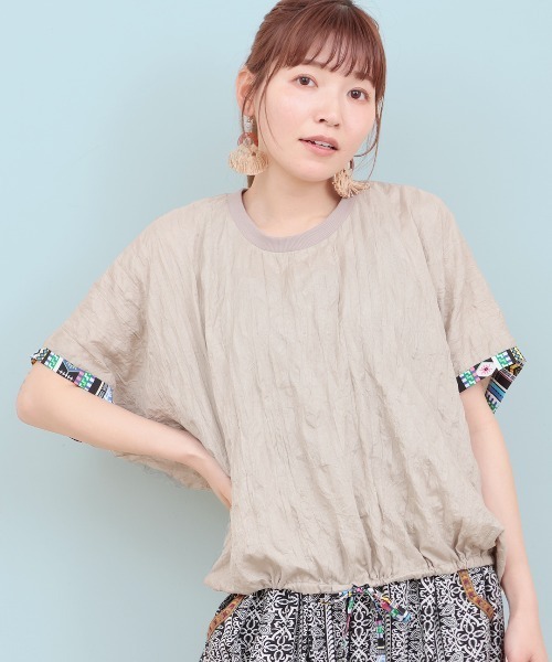 チチカカ（チチカカ）の「楊柳裾ドロストブラウス（シャツ/ブラウス・レディース・ブルー/ベージュ/マスタード・FREE）」の2枚目の写真