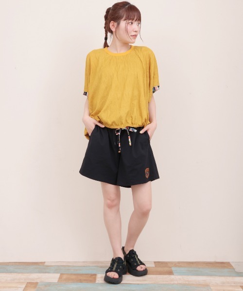 チチカカ（チチカカ）の「楊柳裾ドロストブラウス（シャツ/ブラウス・レディース・ブルー/ベージュ/マスタード・FREE）」の7枚目の写真