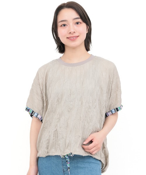 チチカカ（チチカカ）の「楊柳裾ドロストブラウス（シャツ/ブラウス・レディース・ブルー/ベージュ/マスタード・FREE）」の8枚目の写真