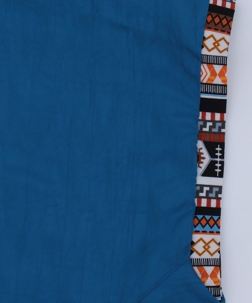 チチカカ（チチカカ）の「楊柳裾ドロストブラウス（シャツ/ブラウス・レディース・ブルー/ベージュ/マスタード・FREE）」の17枚目の写真