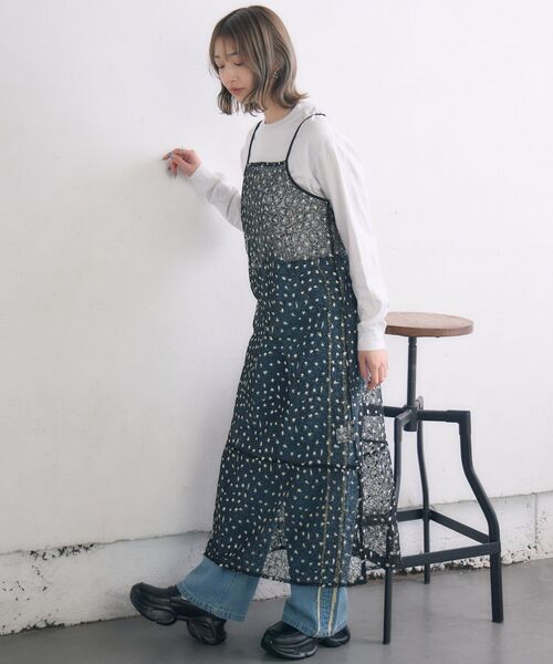 RETRO GIRL(レトロガール)の「キラキラ刺繍キャミOP(ワンピース・レディース・ブラック/オフホワイト・FREE)」の18枚目の写真