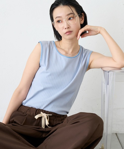 CIAOPANIC TYPY(チャオパニックティピー)の「【∴累計13万枚/21色/抗菌防臭】前後2WAY配色タンクトップ(タンクトップ・レディース・イエロー/ピンク/オリーブ/オレンジ/サックスブルー/グレー系その他/キャメル/ホワイト/チャコールグレー/ブラック/グリーン/ブルー/ブラウン/レッド/ローズ/ブルー系その他/ベージュ/ブラウン系その他2/ブルー系その他2/オレンジ系その他/レッド系その他/ネイビー/イエロー系その他・ONE SIZE)」の12枚目の写真